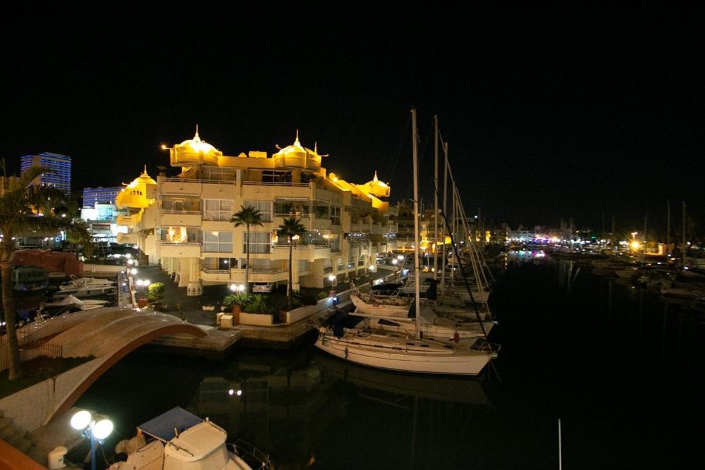 The Perfect Holiday Location 贝纳尔马德纳 外观 照片