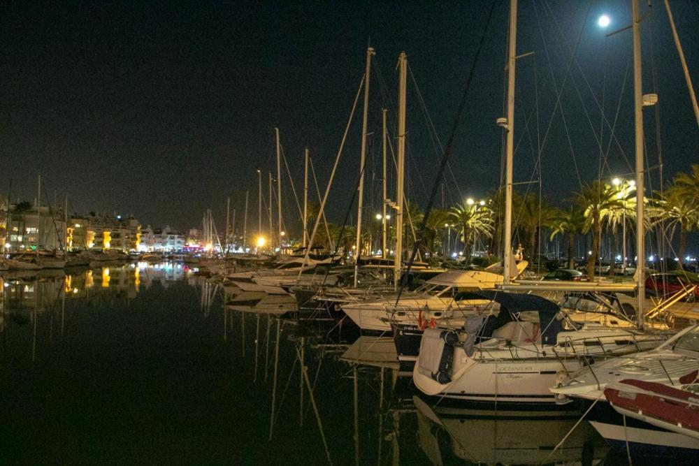 The Perfect Holiday Location 贝纳尔马德纳 外观 照片
