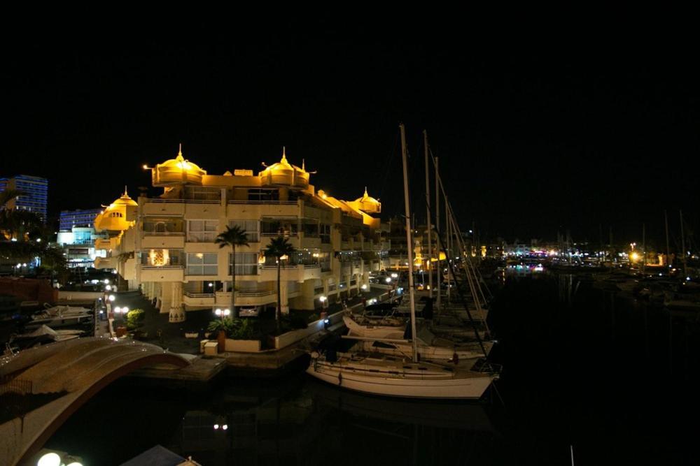 The Perfect Holiday Location 贝纳尔马德纳 外观 照片